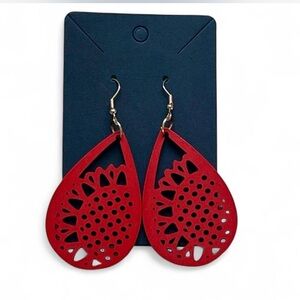 🛍️3/$15Laser Cut Wood Dangle Earrings Red Sunflower New